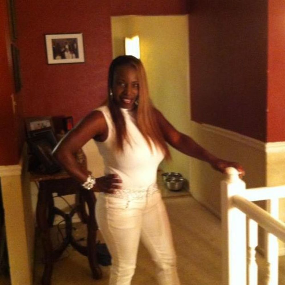 Meet your Posher, Pamela